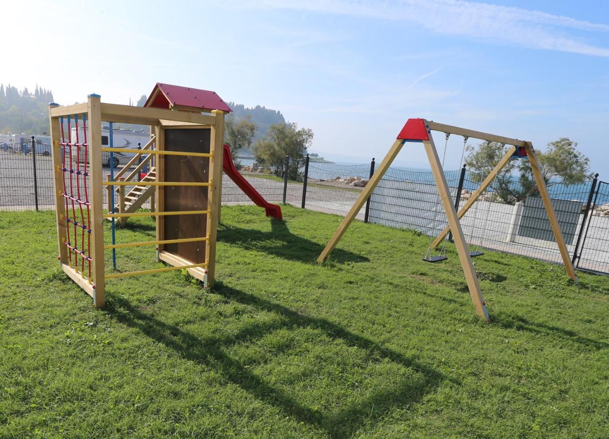 Villa Floating House Mm, Marina Portorose Esterno foto